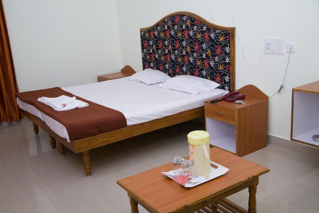 Vihas Inn Tirupati Camera foto